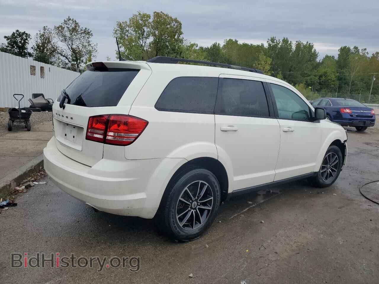 2018 DODGE JOURNEY - VIN: 3C4PDCAB2JT521617 - Фото 3