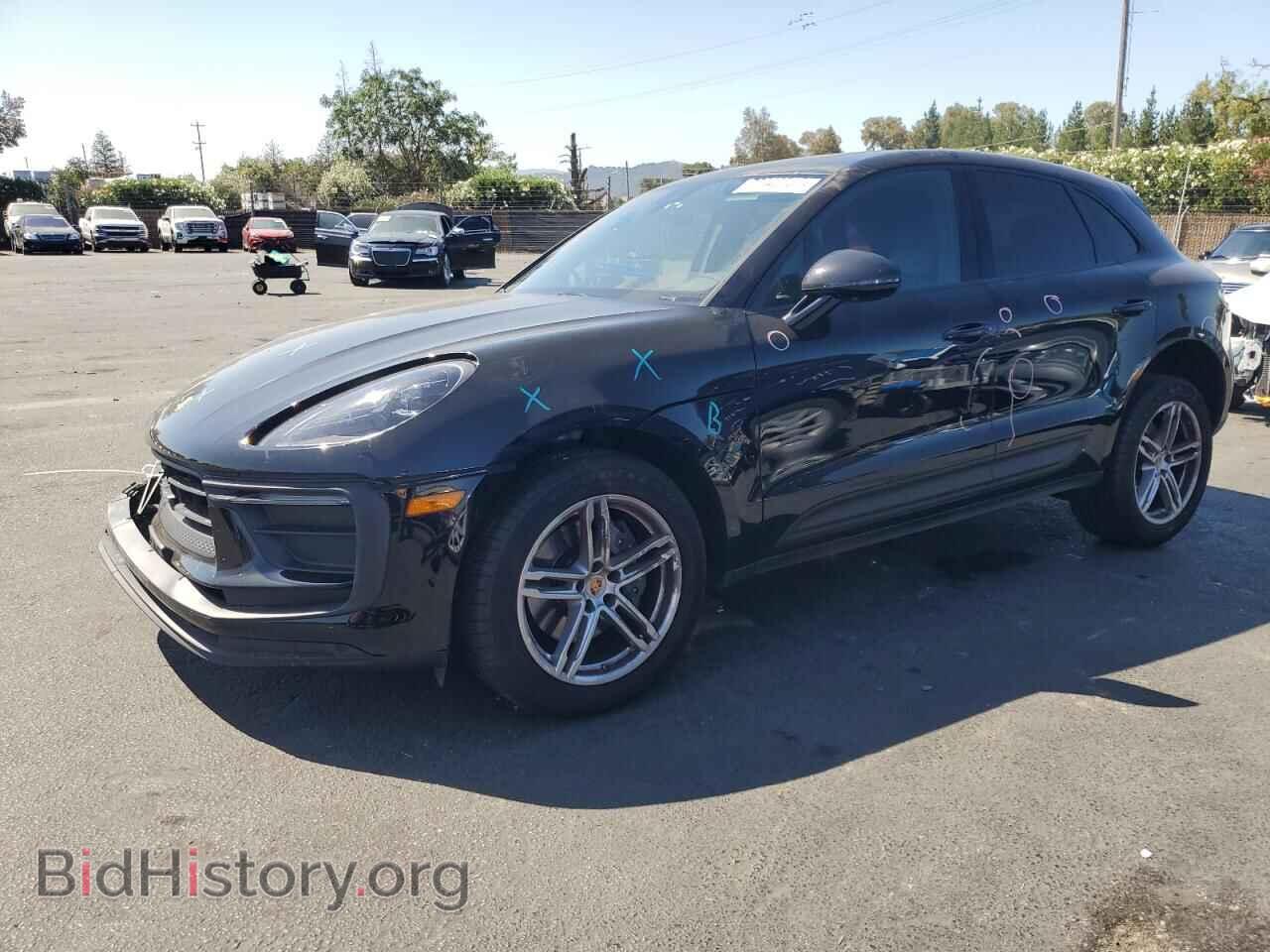 Фотография WP1AA2A57RLB12294 - PORSCHE MACAN BASE 2024