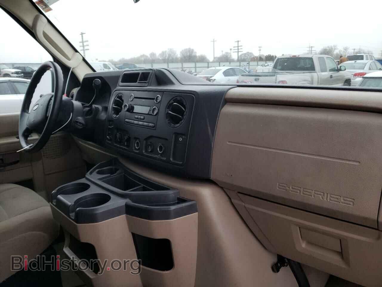 2010 FORD ECONOLINE - VIN: 1FBNE3BL2ADA03240 - Фото 9