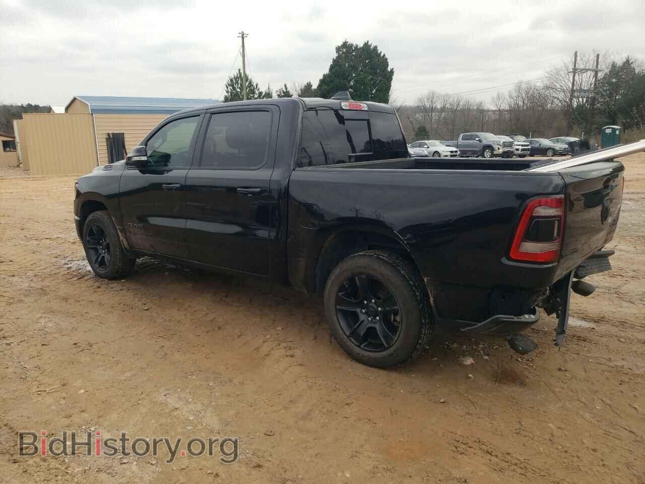 2020 RAM 1500 - VIN: 1C6SRFFT7LN106768 - Фото 2