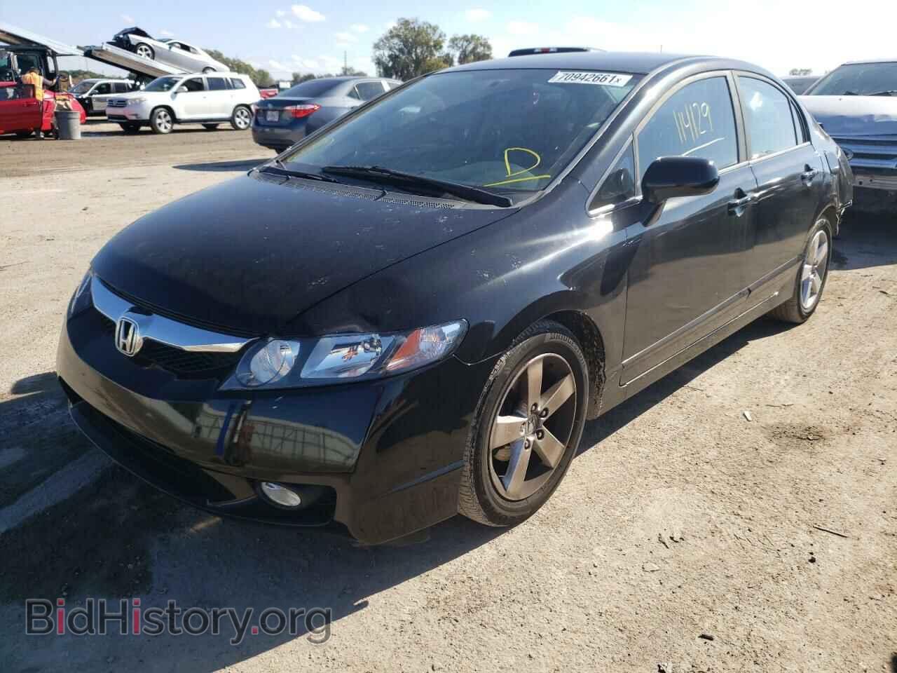 2010 HONDA CIVIC - VIN: 19XFA1F68AE056799 - Фото 2