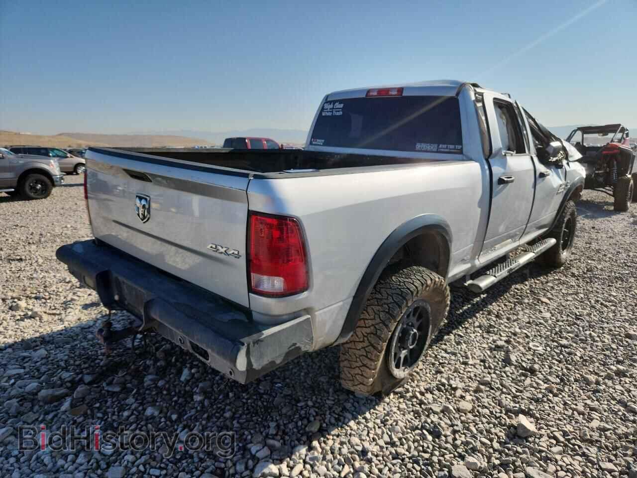2017 RAM All Models - VIN: 3C6UR5CL2HG644687 - Photo 3
