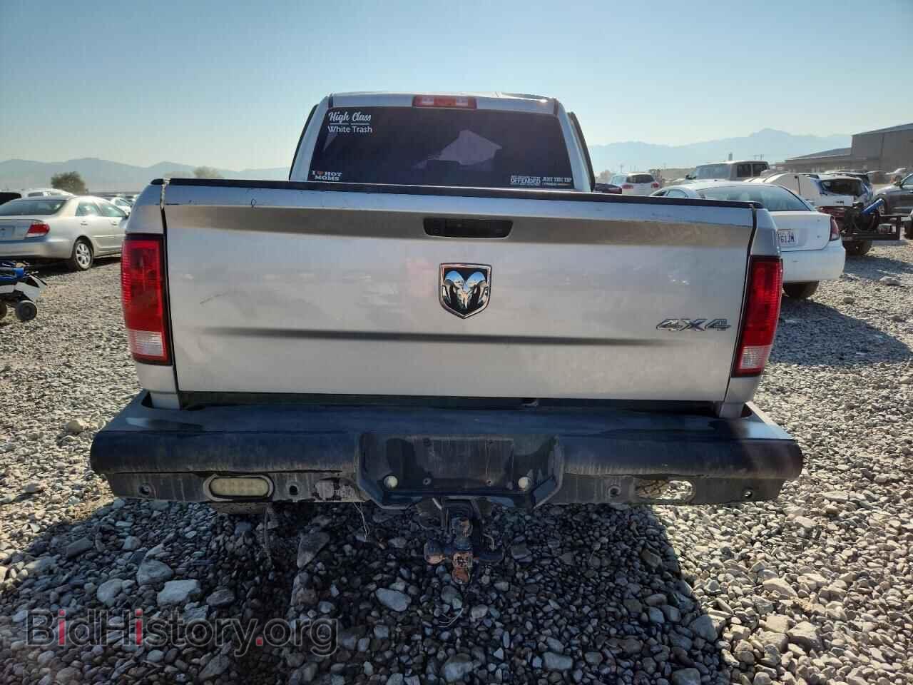 2017 RAM All Models - VIN: 3C6UR5CL2HG644687 - Photo 6