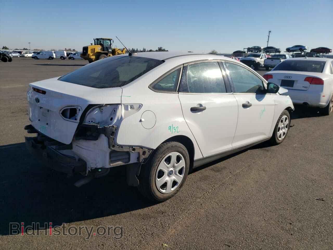 2017 FORD FOCUS - VIN: 1FADP3E22HL223438 - Фото 3