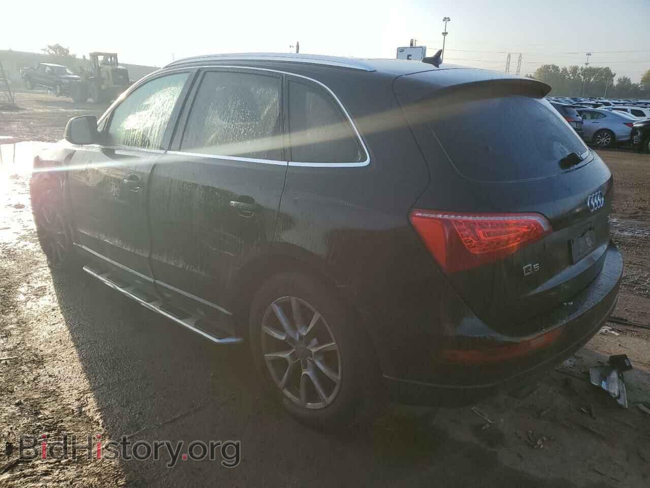 2010 AUDI Q5 - VIN: WA1LKAFP0AA026329 - Фото 2