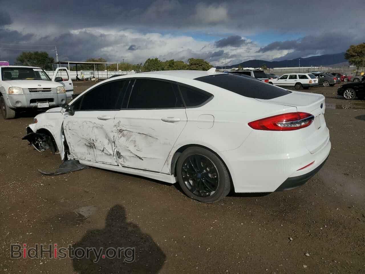 2019 FORD FUSION - VIN: 3FA6P0LU2KR151838 - Фото 2