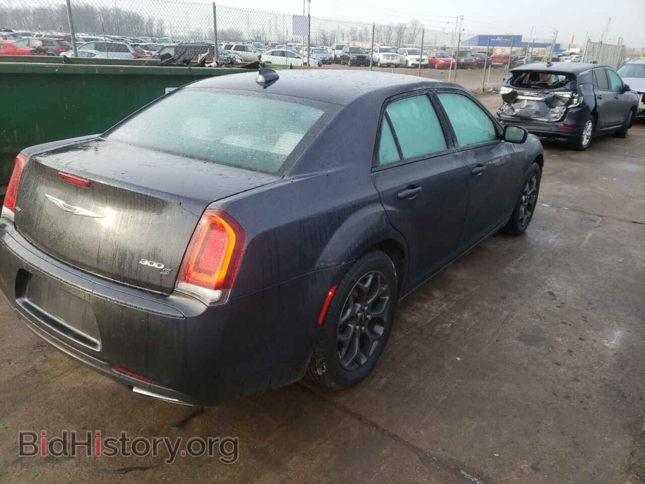 2017 CHRYSLER 300 - VIN: 2C3CCAGG1HH512858 - Фото 4