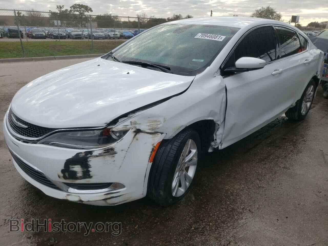 2017 CHRYSLER 200 - VIN: 1C3CCCAB5HN509476 - Фото 2