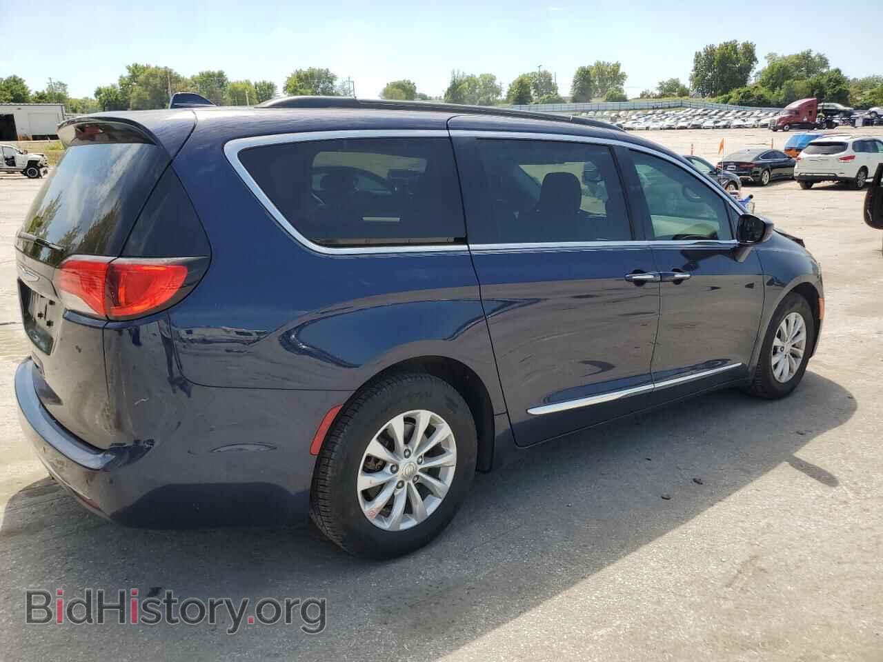2017 CHRYSLER PACIFICA - VIN: 2C4RC1BG5HR519075 - Фото 3