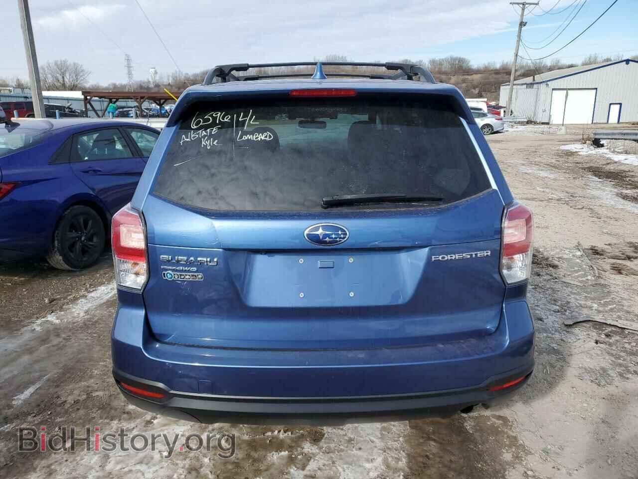 2018 SUBARU FORESTER - VIN: JF2SJAGC2JH555063 - Фото 6