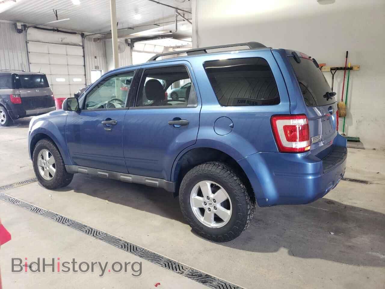 2009 FORD ESCAPE - VIN: 1FMCU93G39KB70719 - Фото 2