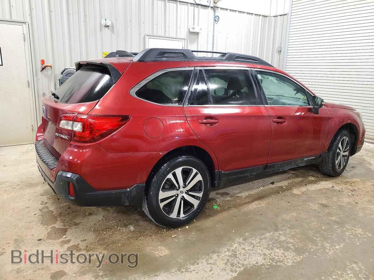 2018 SUBARU OUTBACK - VIN: 4S4BSANC7J3329415 - Фото 3