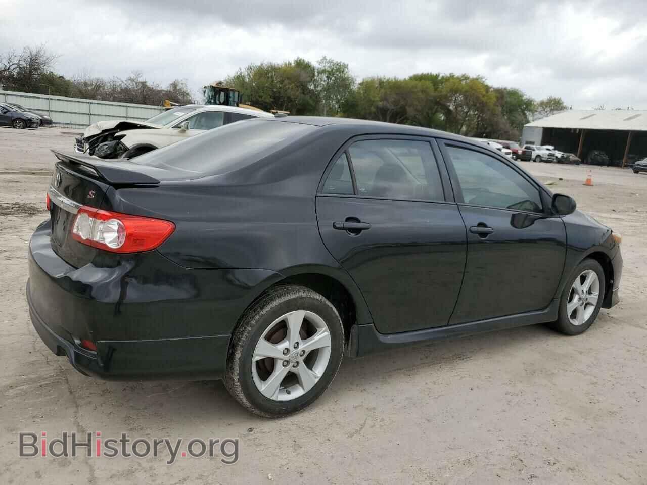 2011 TOYOTA COROLLA - VIN: 2T1BU4EE8BC686371 - Фото 3