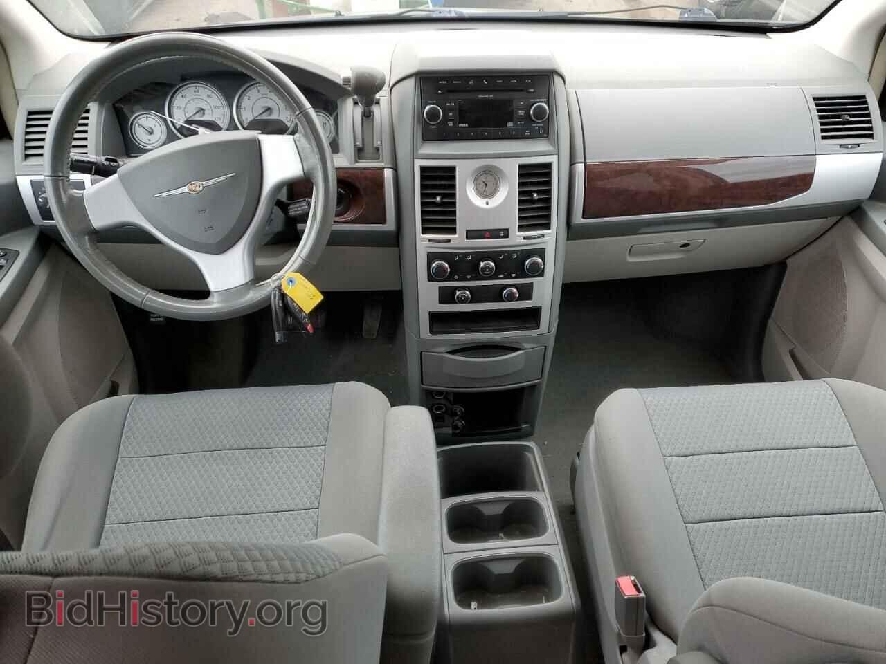 2010 CHRYSLER MINIVAN - VIN: 2A4RR5D17AR428369 - Фото 8