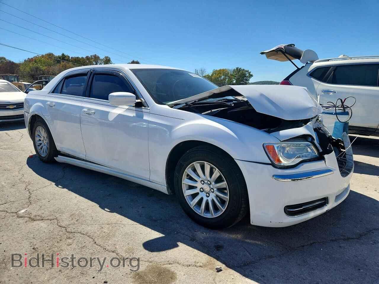 2014 CHRYSLER 300 - VIN: 2C3CCAAG5EH211675 - Photo 4