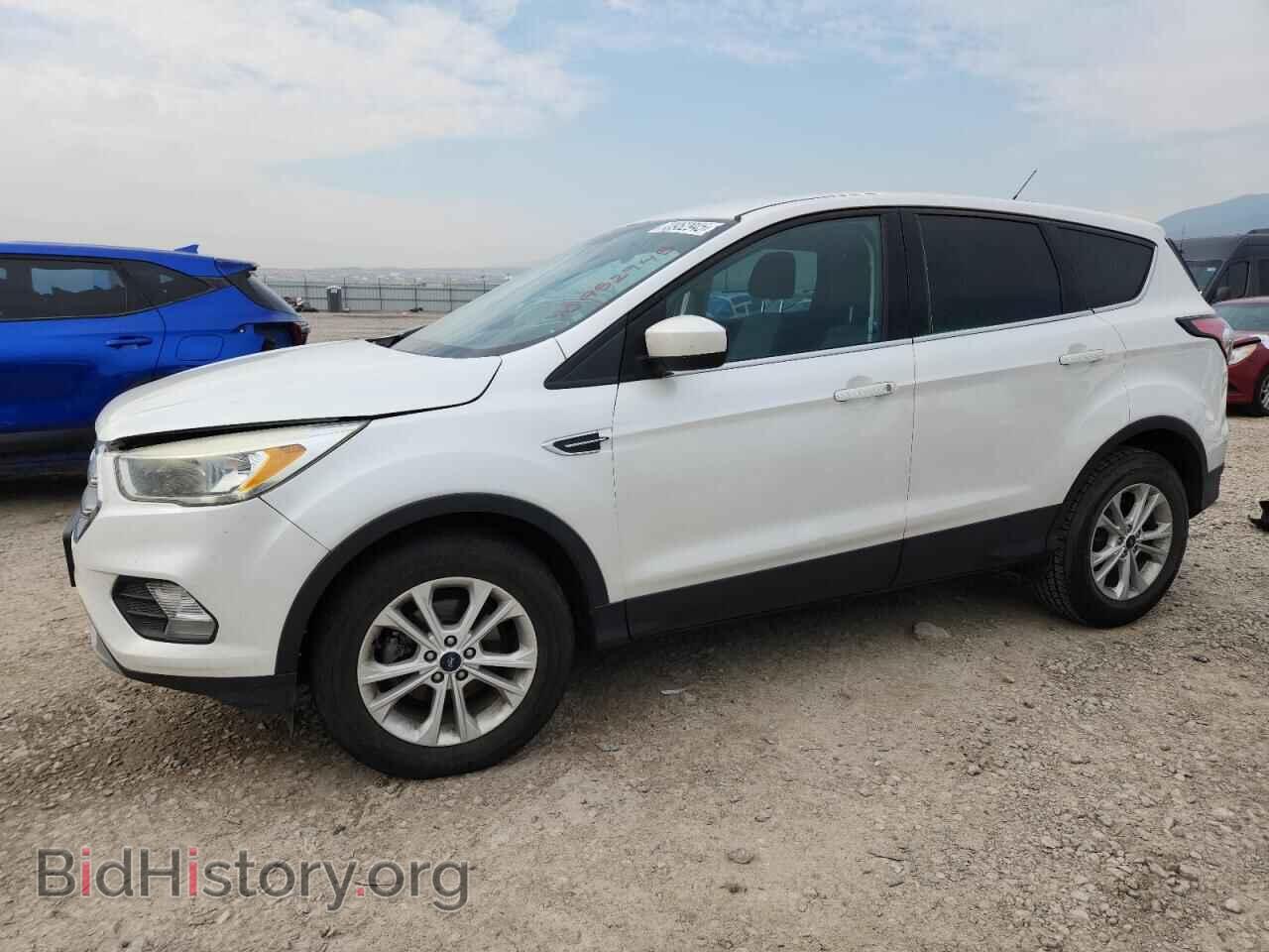 Фотография 1FMCU0GD6HUE38886 - FORD ESCAPE 2017