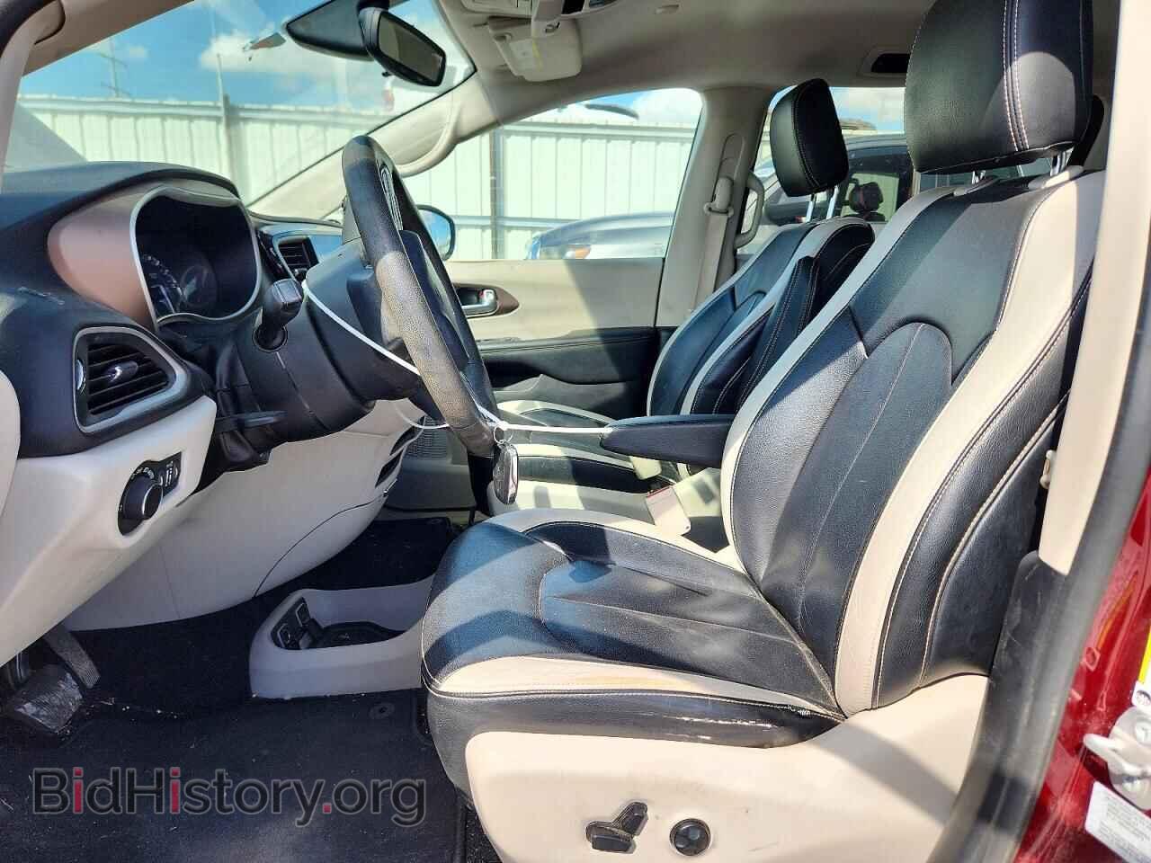 2017 CHRYSLER PACIFICA - VIN: 2C4RC1DGXHR522177 - Photo 7