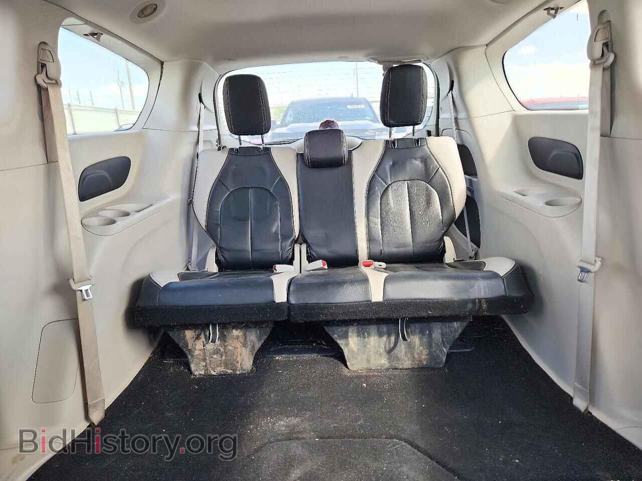 2017 CHRYSLER PACIFICA - VIN: 2C4RC1DGXHR522177 - Photo 10