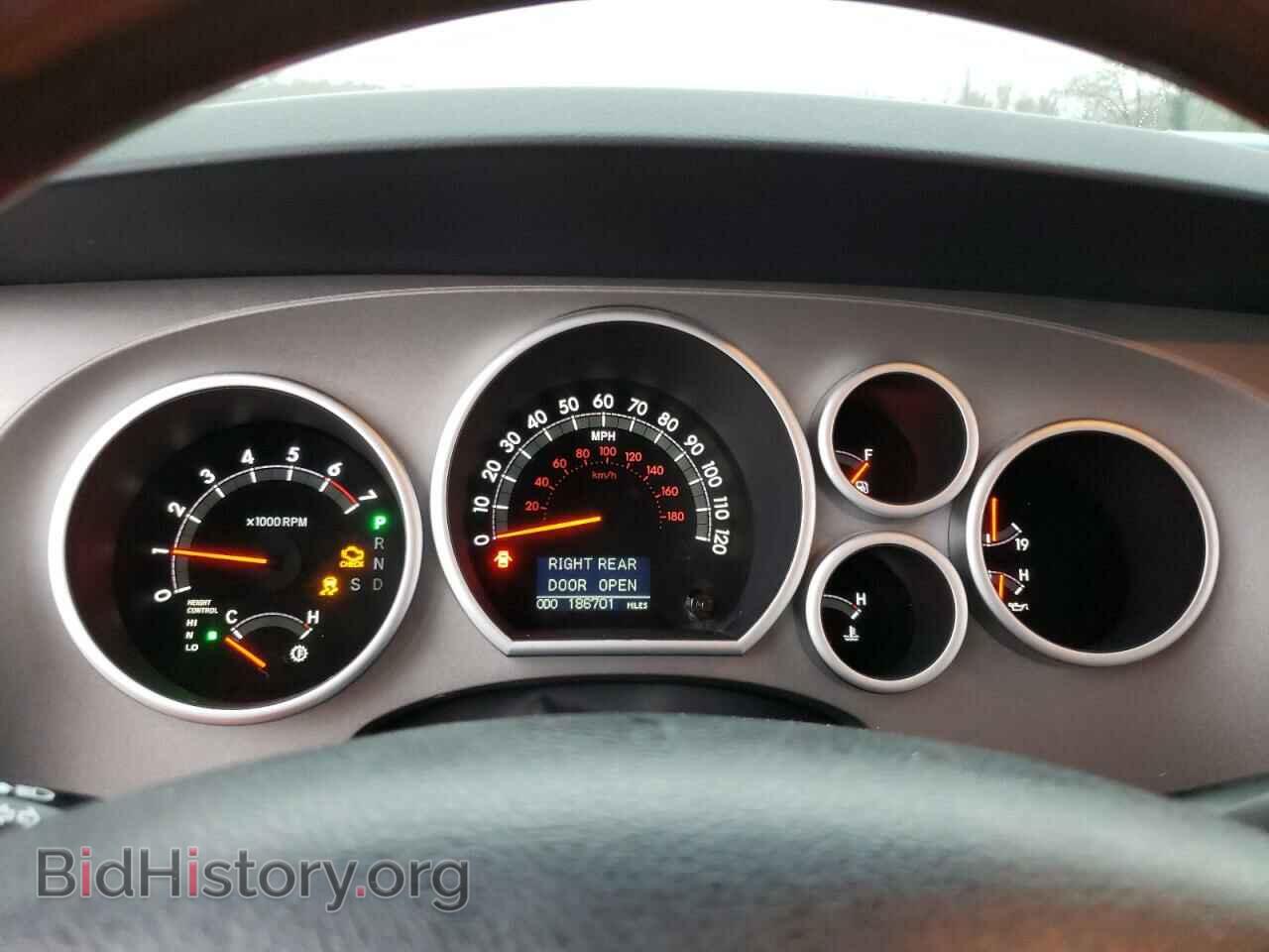 2011 TOYOTA SEQUOIA - VIN: 5TDYY5G10BS037007 - Фото 9