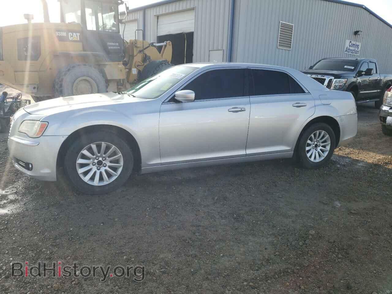Фотография 2C3CCAAG5CH107538 - CHRYSLER 300 2012