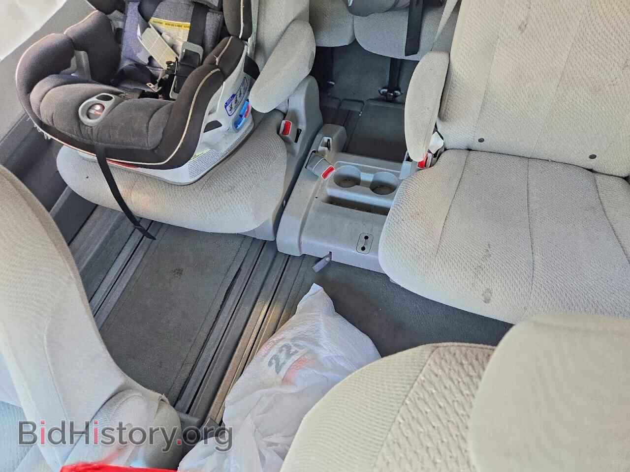 2012 TOYOTA SIENNA - VIN: 5TDKK3DC3CS196770 - Фото 11