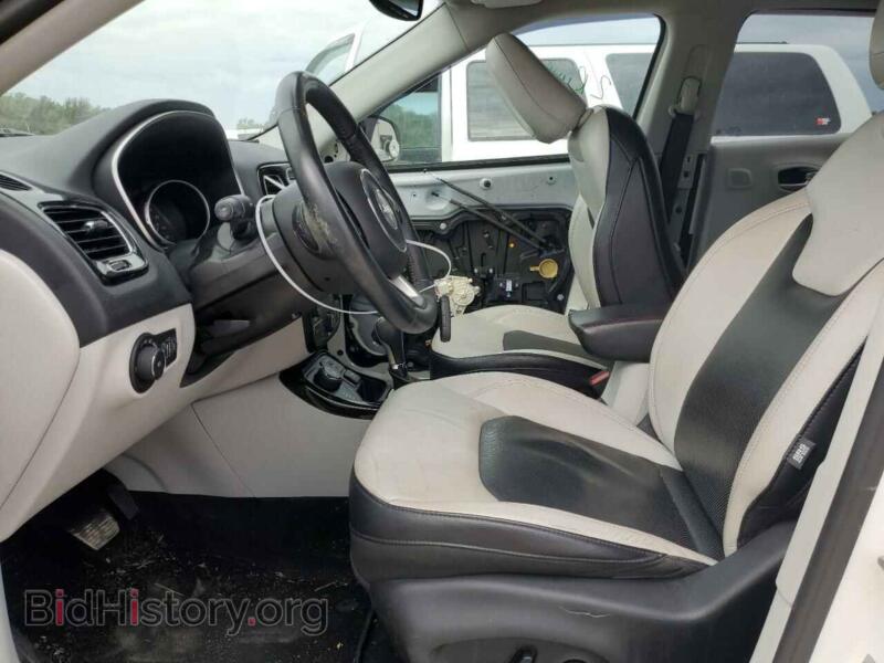 2017 Jeep COMPASS (VIN 3C4NJDCB3HT688954) — фото 7 из 13