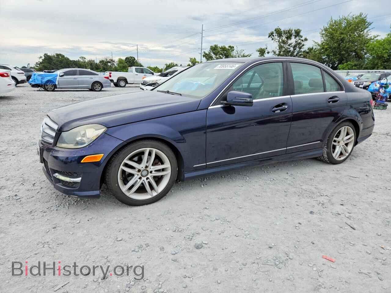 Фотография WDDGF8BB3CA700741 - MERCEDES-BENZ C-CLASS 2012