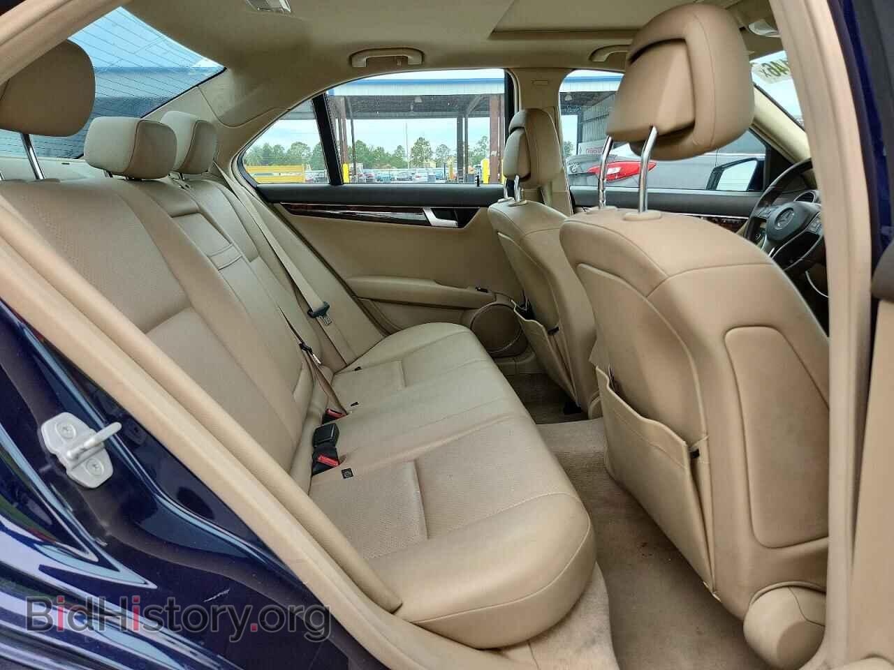 2012 MERCEDES-BENZ C-CLASS - VIN: WDDGF8BB3CA700741 - Фото 10