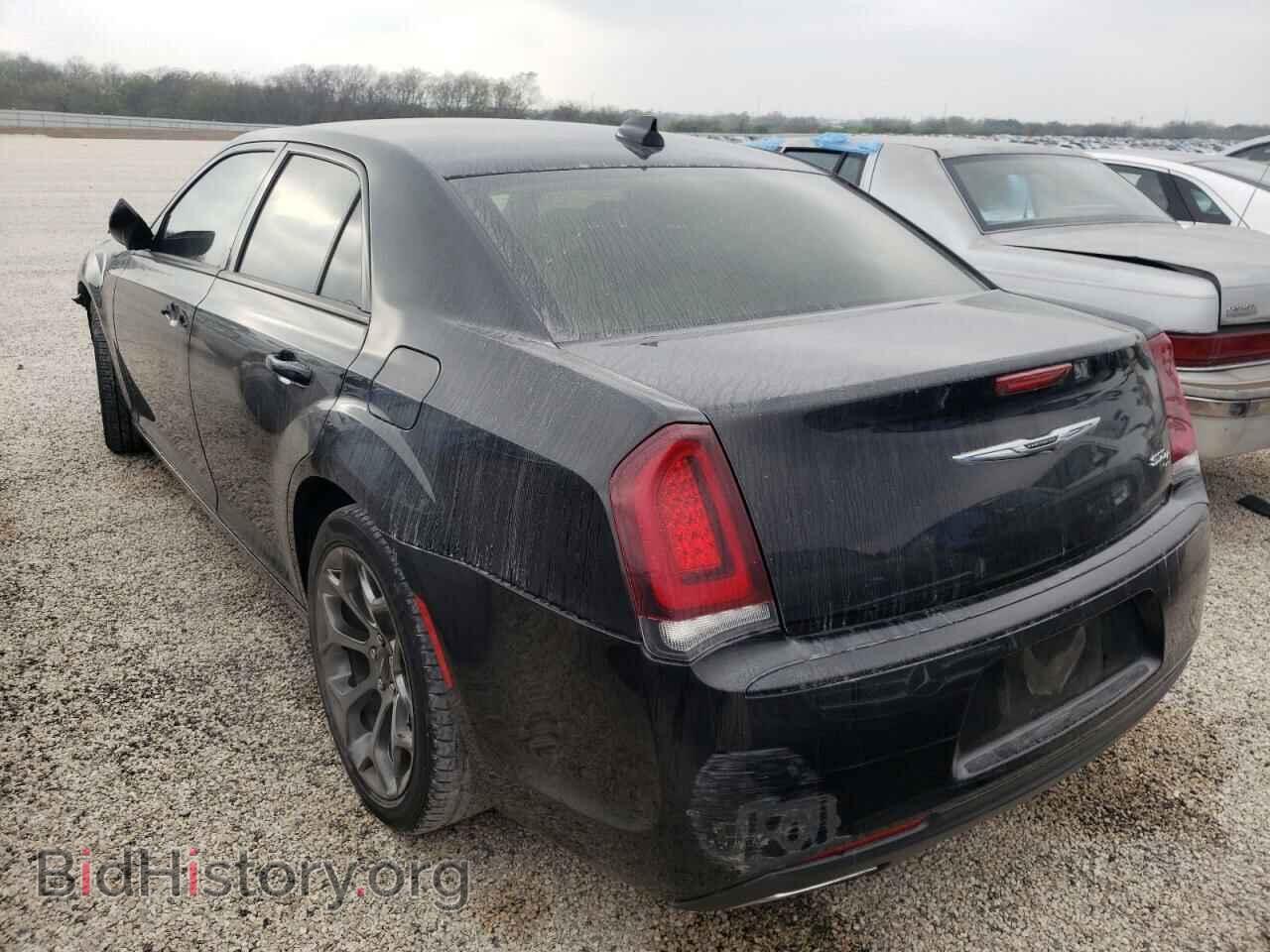 2017 CHRYSLER 300 - VIN: 2C3CCABG2HH662680 - Фото 3