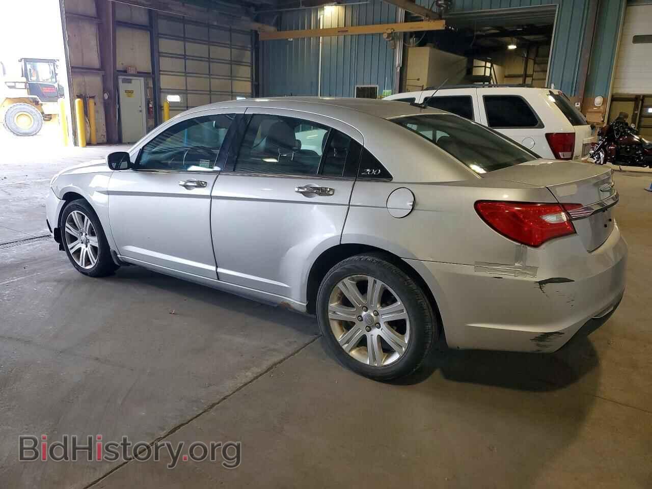 2012 CHRYSLER 200 - VIN: 1C3CCBBB8CN298940 - Photo 2