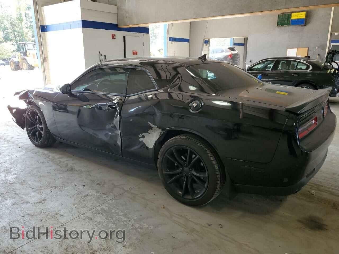 2018 DODGE CHALLENGER - VIN: 2C3CDZAG2JH149853 - Фото 2
