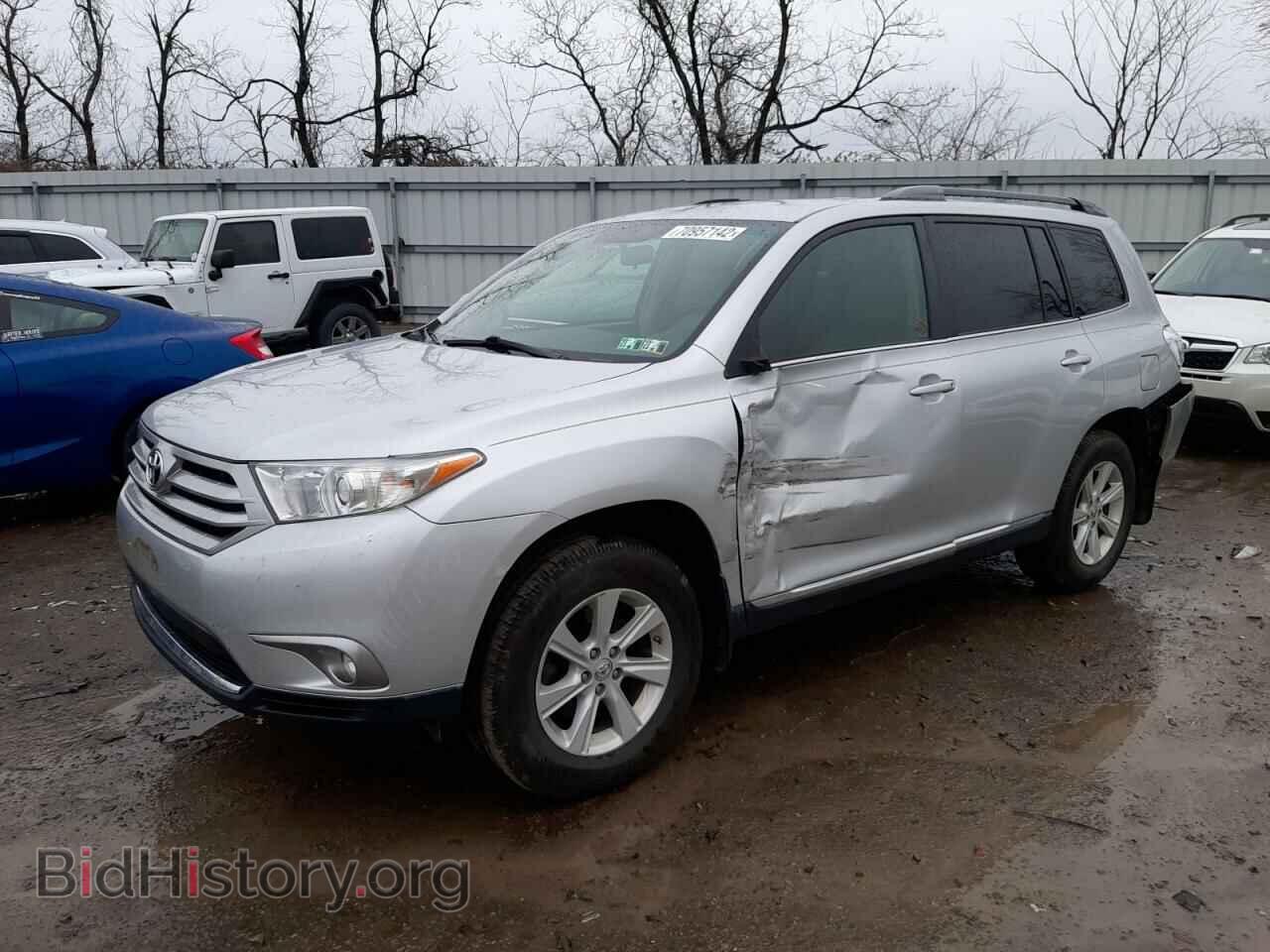 Фотография 5TDBK3EH3CS107063 - TOYOTA HIGHLANDER 2012
