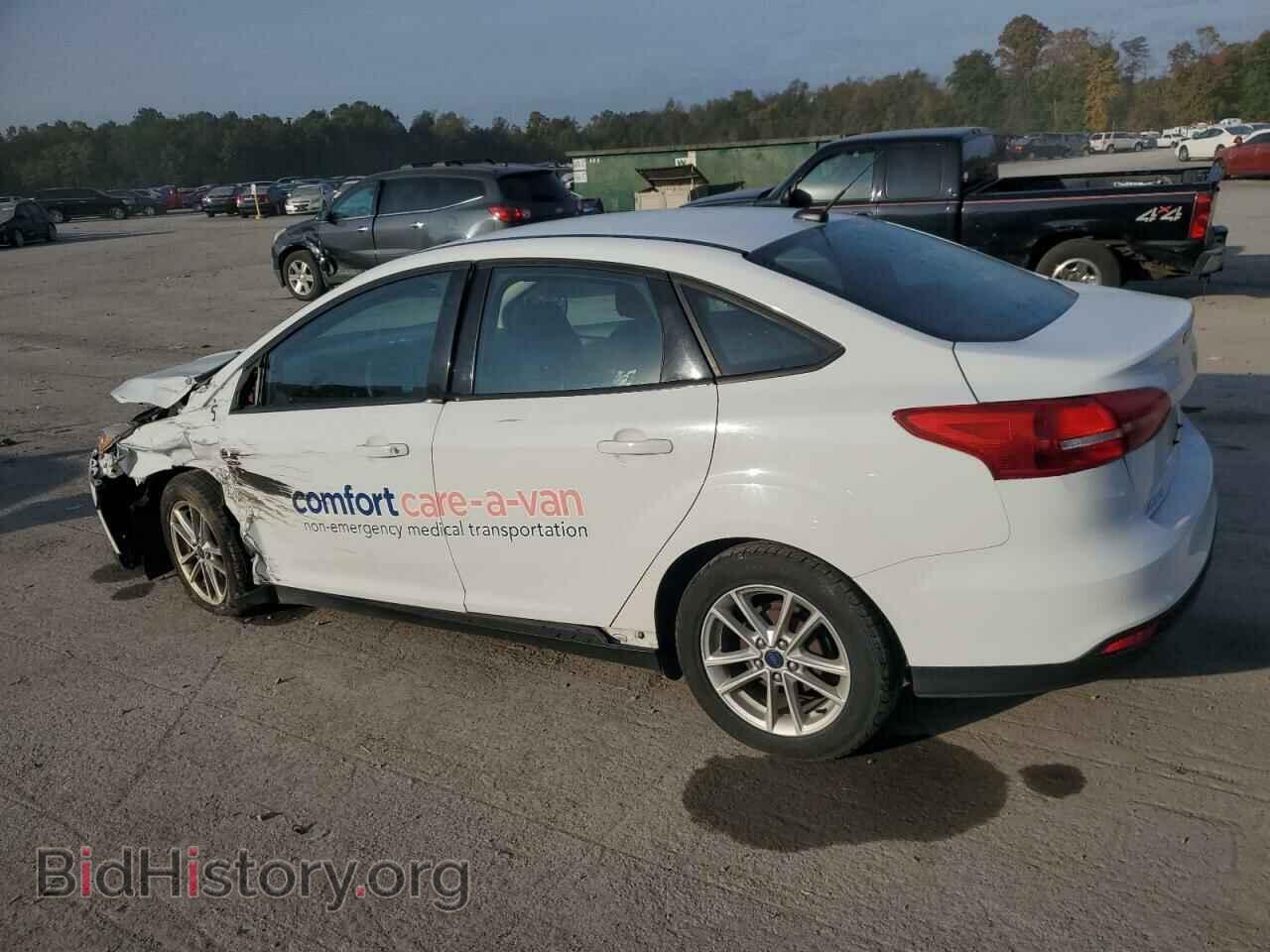 2017 FORD FOCUS - VIN: 1FADP3F22HL294928 - Фото 2