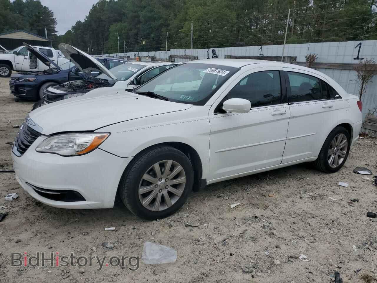 Фотография 1C3CCBBB3DN714667 - CHRYSLER 200 2013