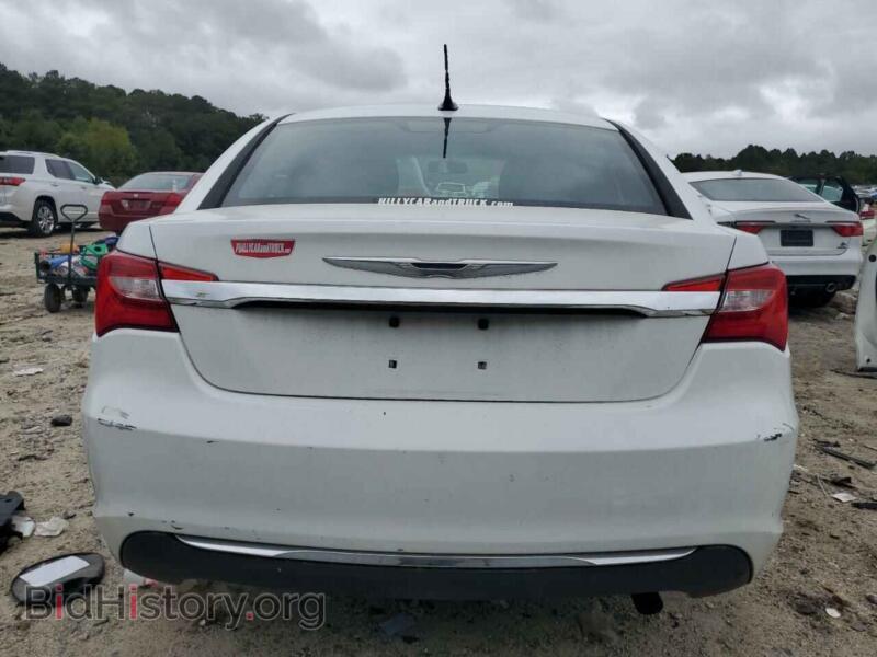 2013 Chrysler 200 (VIN 1C3CCBBB3DN714667) — фото 6 из 12