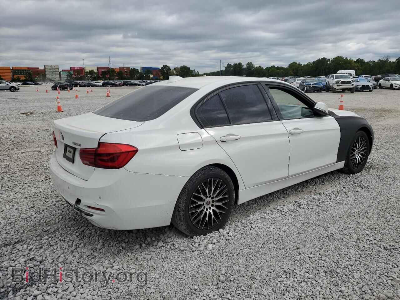 2016 BMW 3 SERIES - VIN: WBA8E9G55GNU30305 - Фото 3