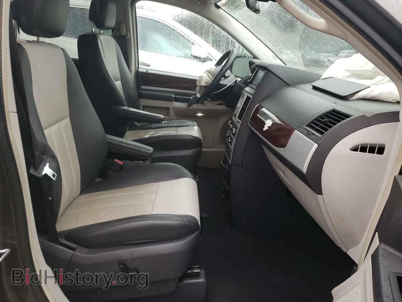 2010 CHRYSLER MINIVAN - VIN: 2A4RR8D13AR367944 - Фото 5