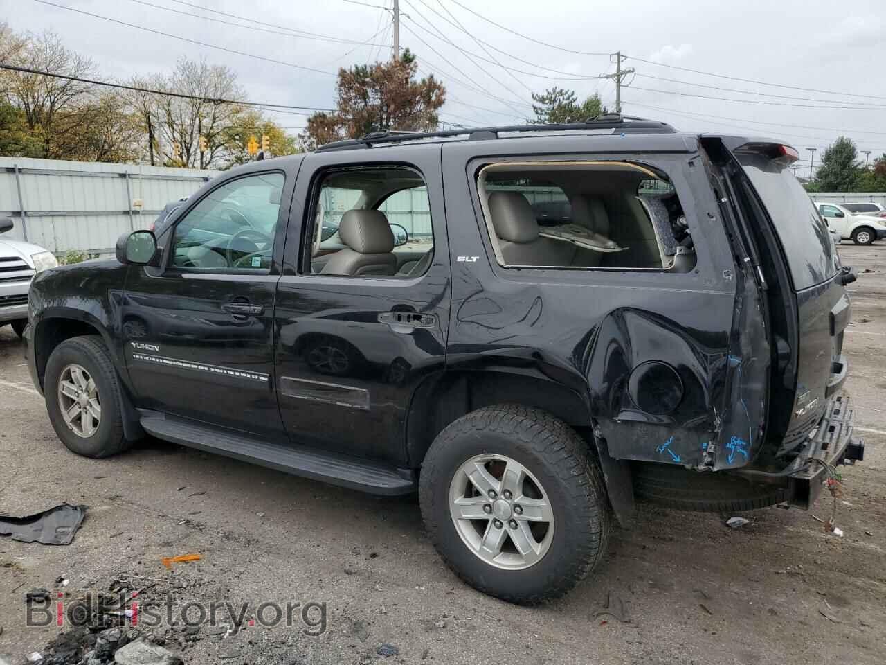 2011 GMC YUKON - VIN: 1GKS2CE09BR347438 - Фото 2