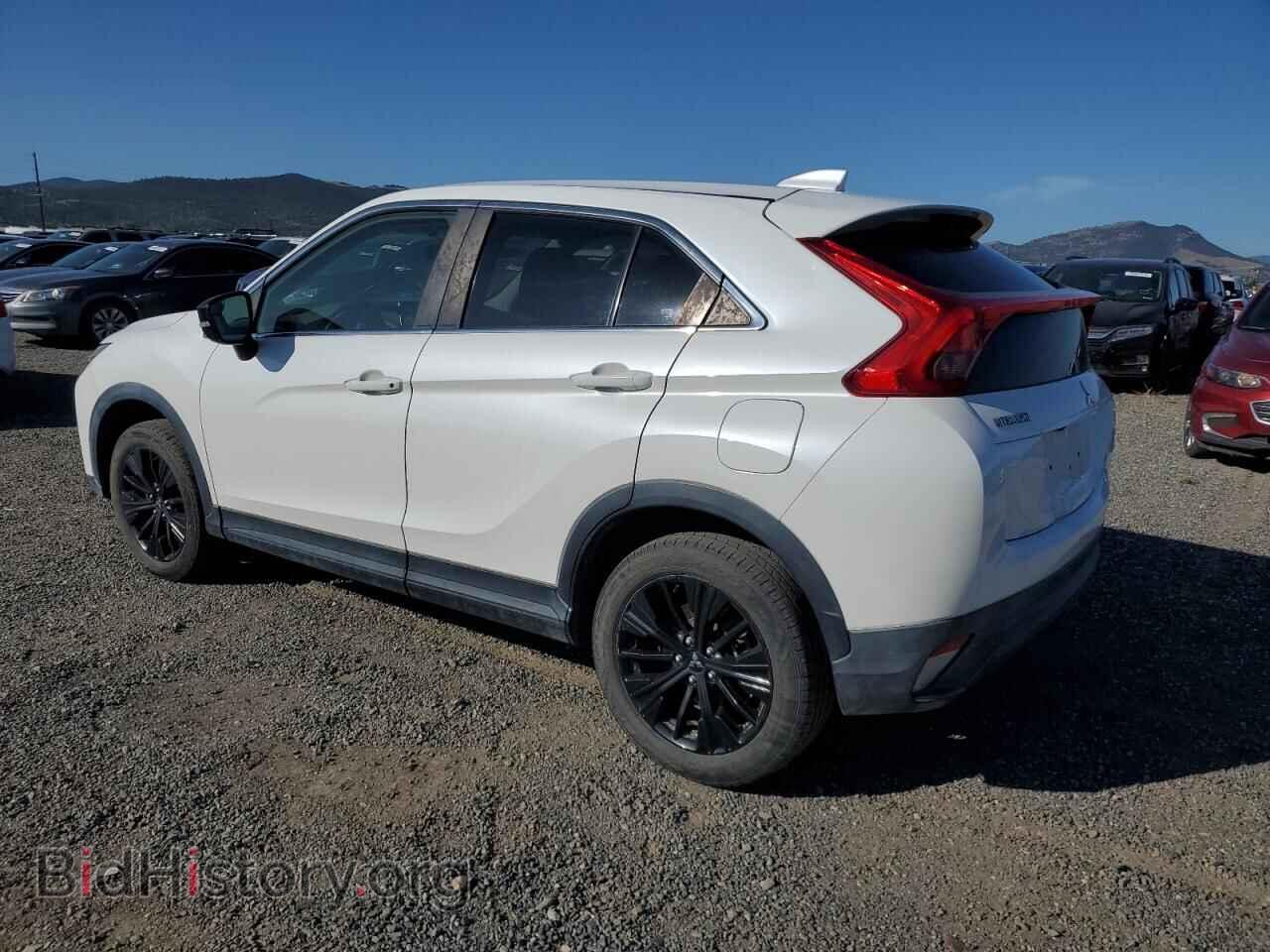2018 MITSUBISHI ECLIPSE - VIN: JA4AT4AA2JZ062811 - Photo 2