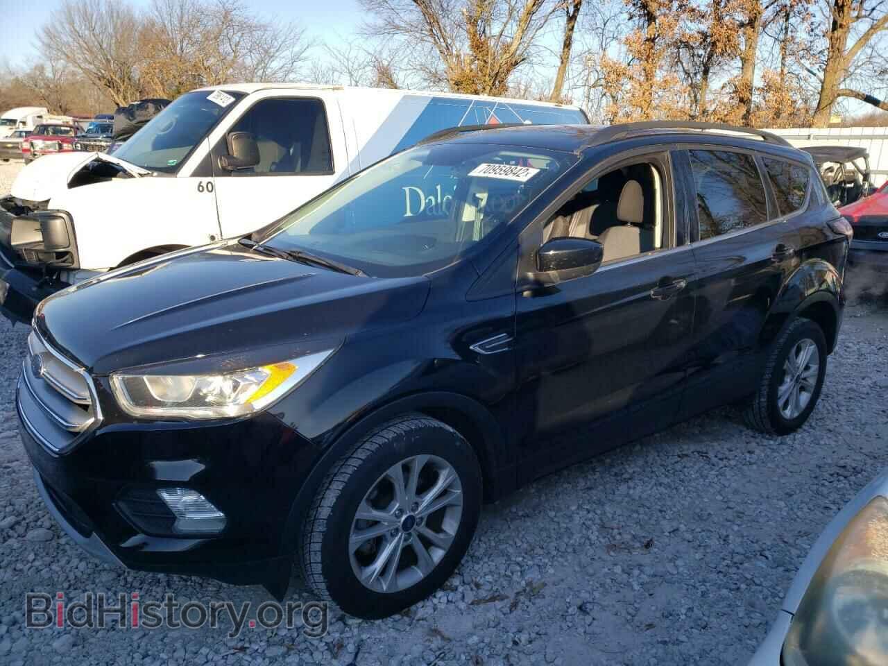 Фотография 1FMCU0GD0HUC94395 - FORD ESCAPE 2017