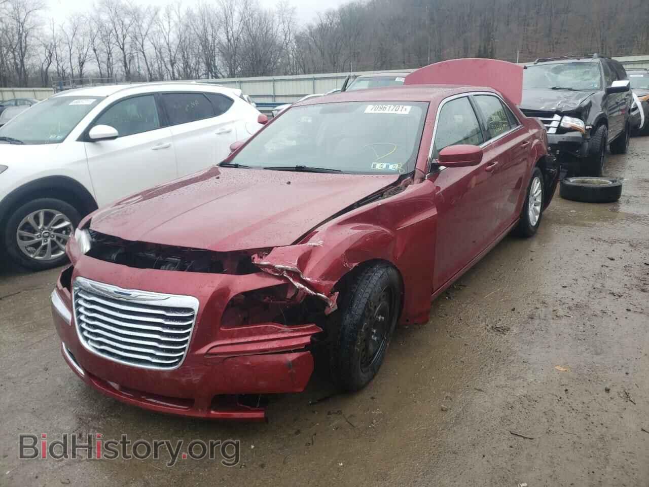 2013 CHRYSLER 300 - VIN: 2C3CCAAG0DH626420 - Фото 2
