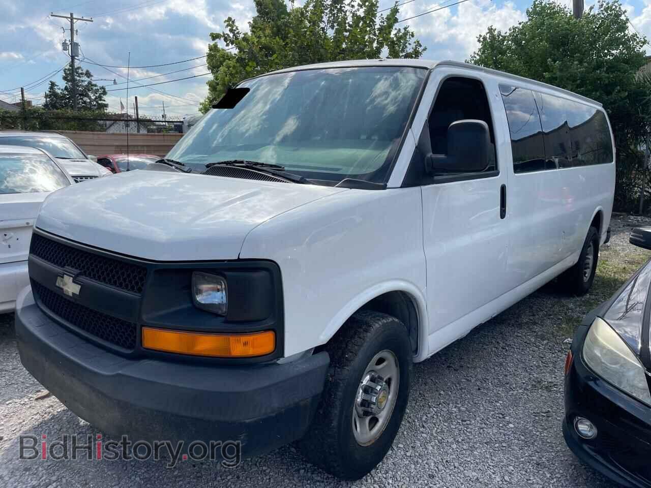 2007 CHEVROLET EXPRESS - VIN: 1GAHG39U671239233 - Фото 2