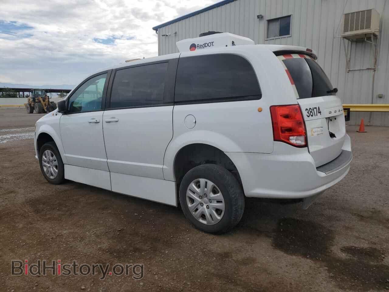 2018 DODGE CARAVAN - VIN: 2C7WDGBG1JR303705 - Фото 2