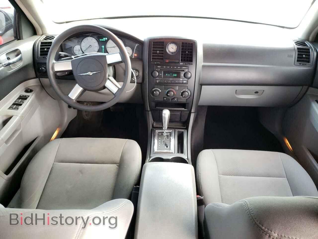 2007 CHRYSLER 300 - VIN: 2C3KA43R07H868873 - Фото 8