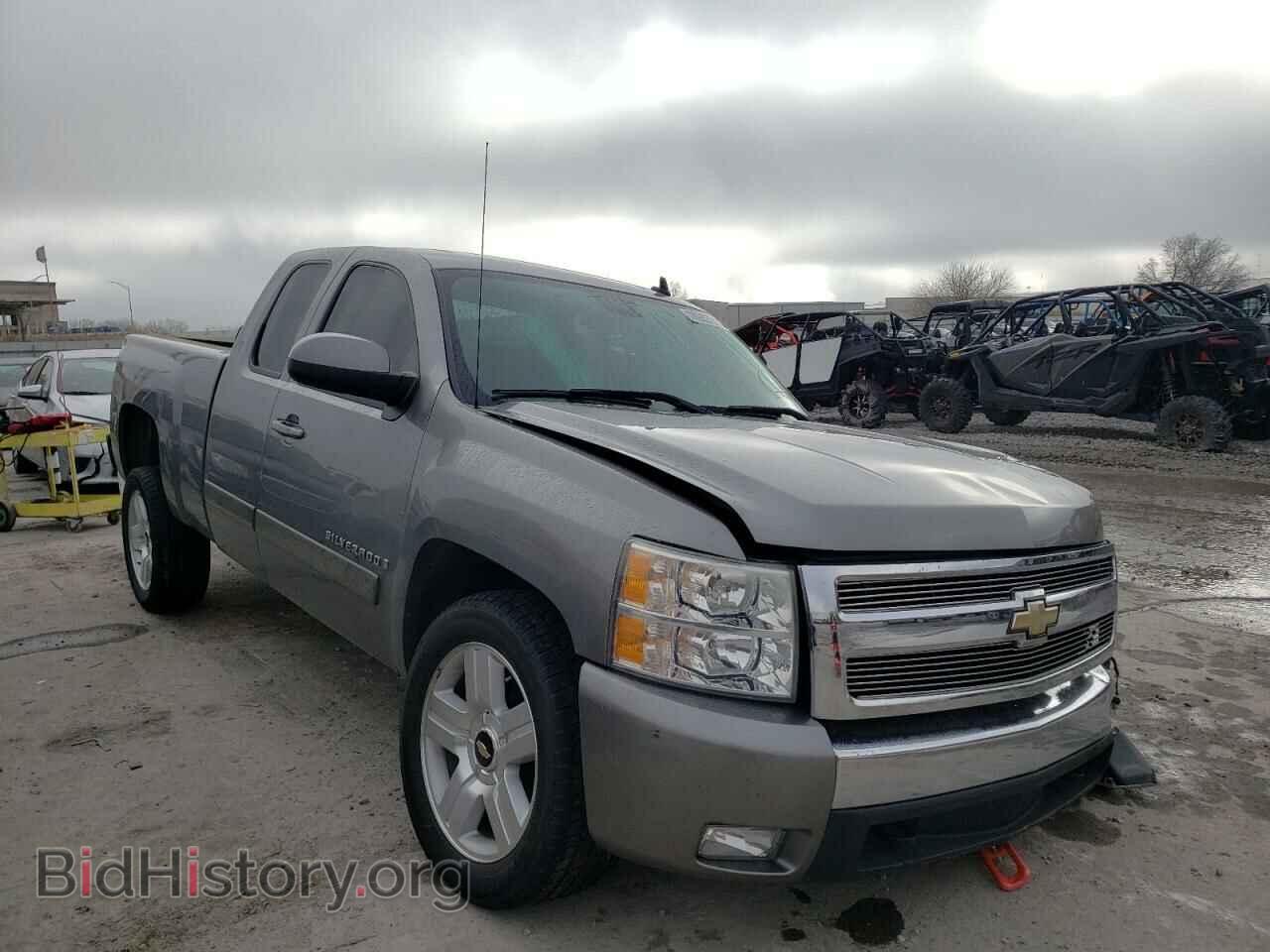 Фотография 2GCEC19J981130132 - CHEVROLET SILVERADO 2008