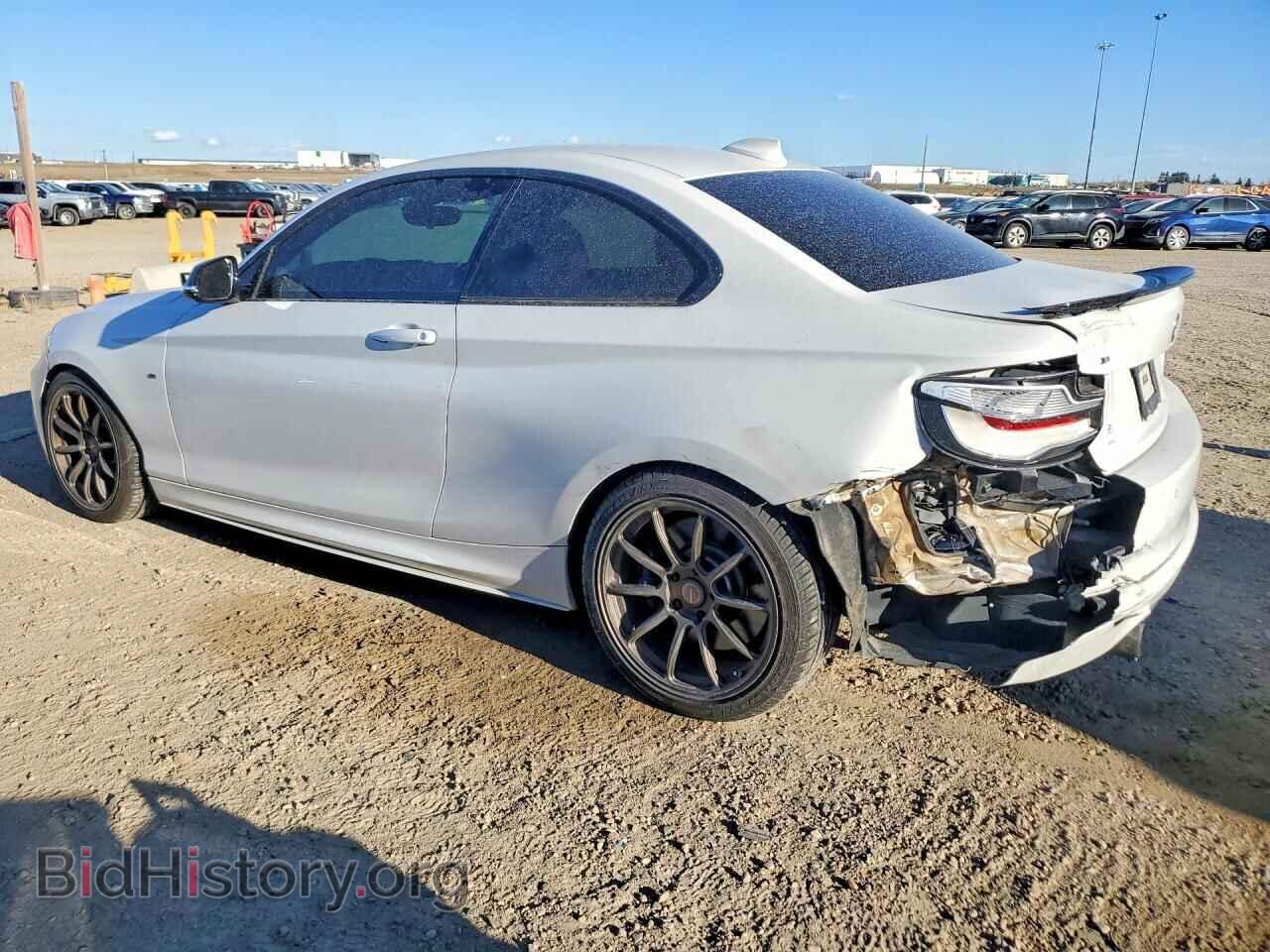 2019 BMW M2 - VIN: WBA2J7C53KVD61380 - Photo 2