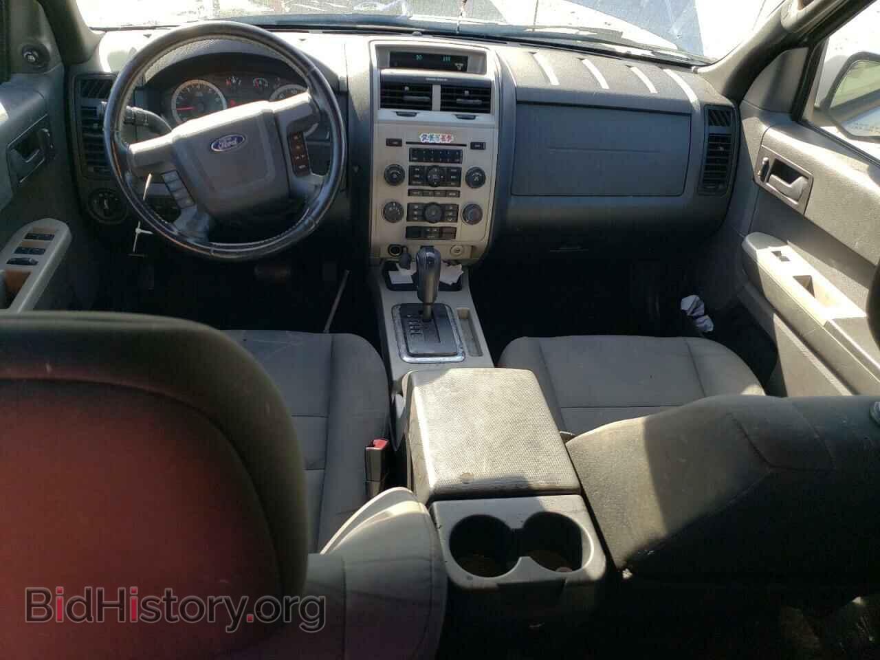 2011 FORD ESCAPE - VIN: 1FMCU0D74BKC61885 - Фото 8
