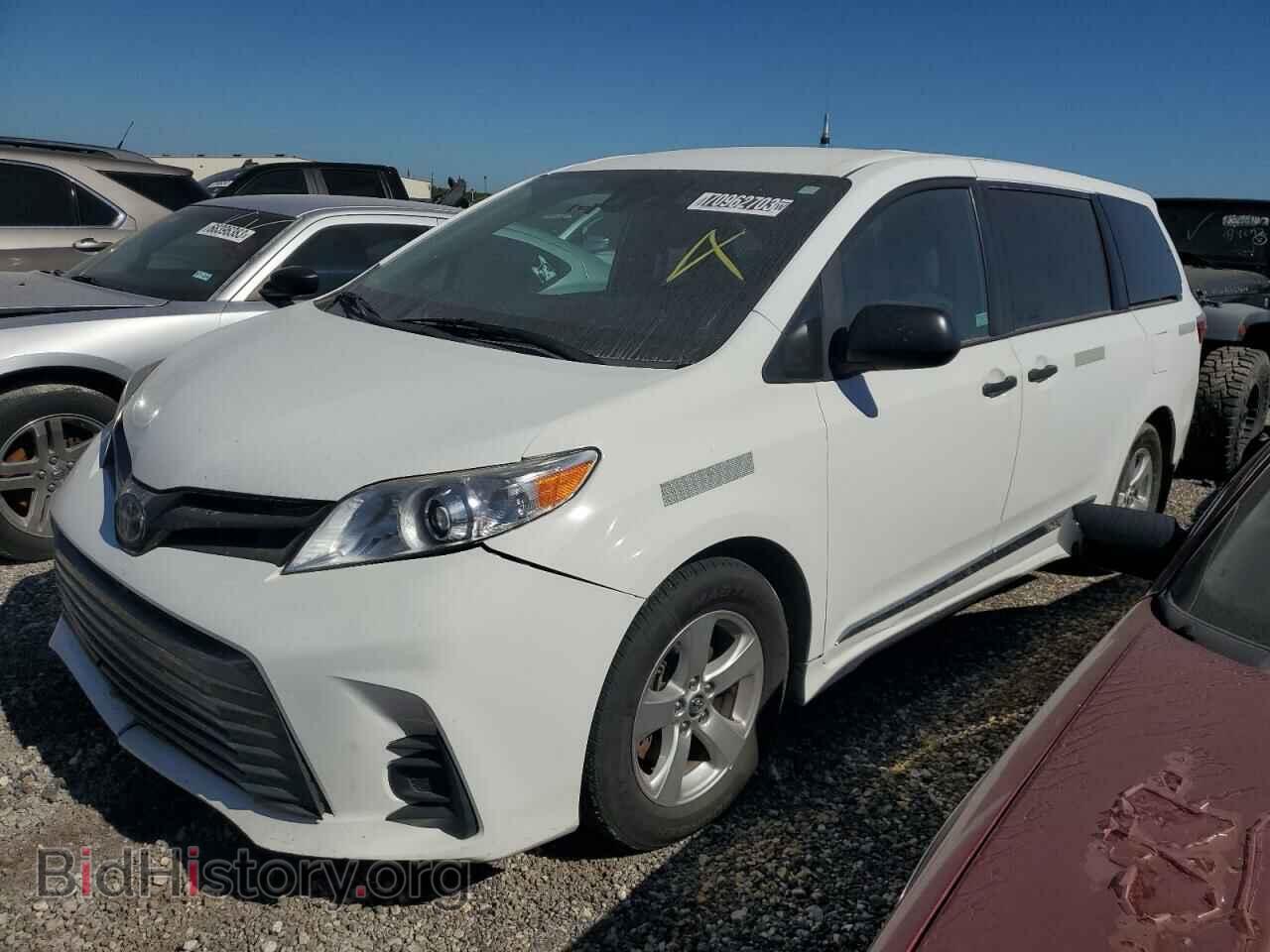 Photo 5TDZZ3DC4KS015975 - TOYOTA All Models 2019