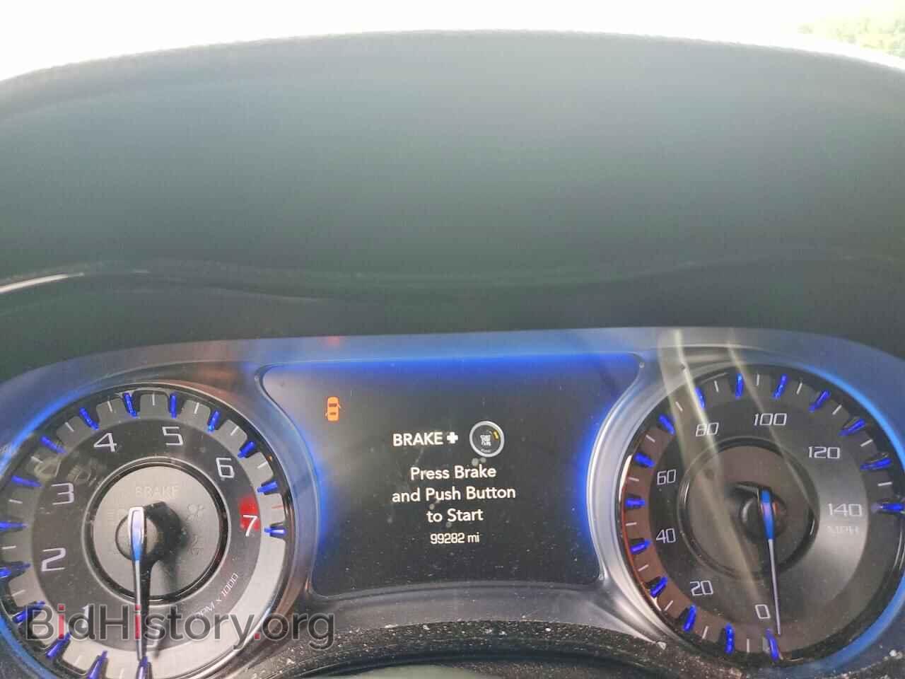 2017 CHRYSLER 300 - VIN: 2C3CCABG0HH585758 - Фото 9