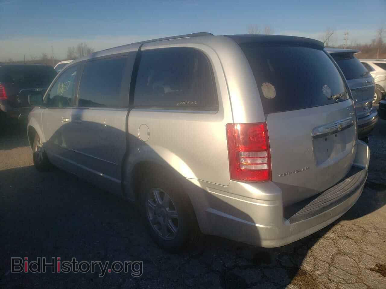 2010 CHRYSLER MINIVAN - VIN: 2A4RR5D13AR500989 - Фото 3